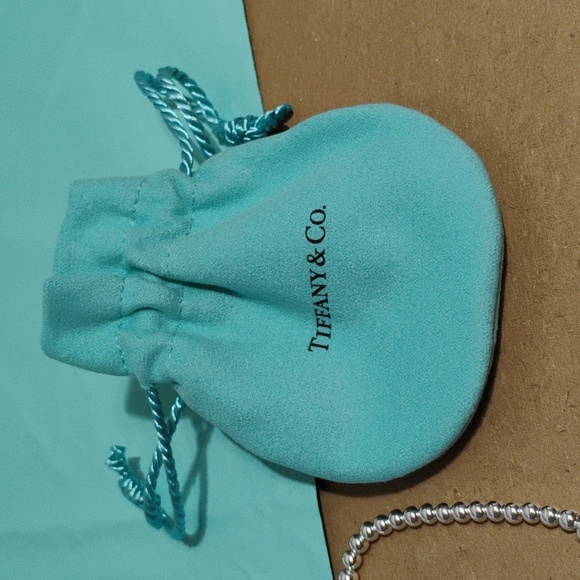 SALE! Auth Tiffany & Co. Sterling Silver 925 Beaded Heart Charm BraceleT - Picture 3 of 12